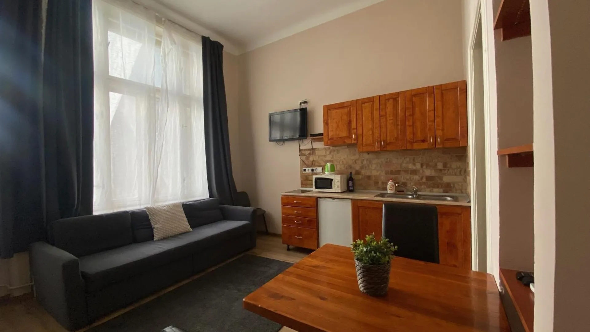 Vaci Budget Apartment Будапешт